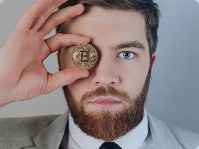 Julian Wolf – Chief Analyst bei Zenith Vextorex